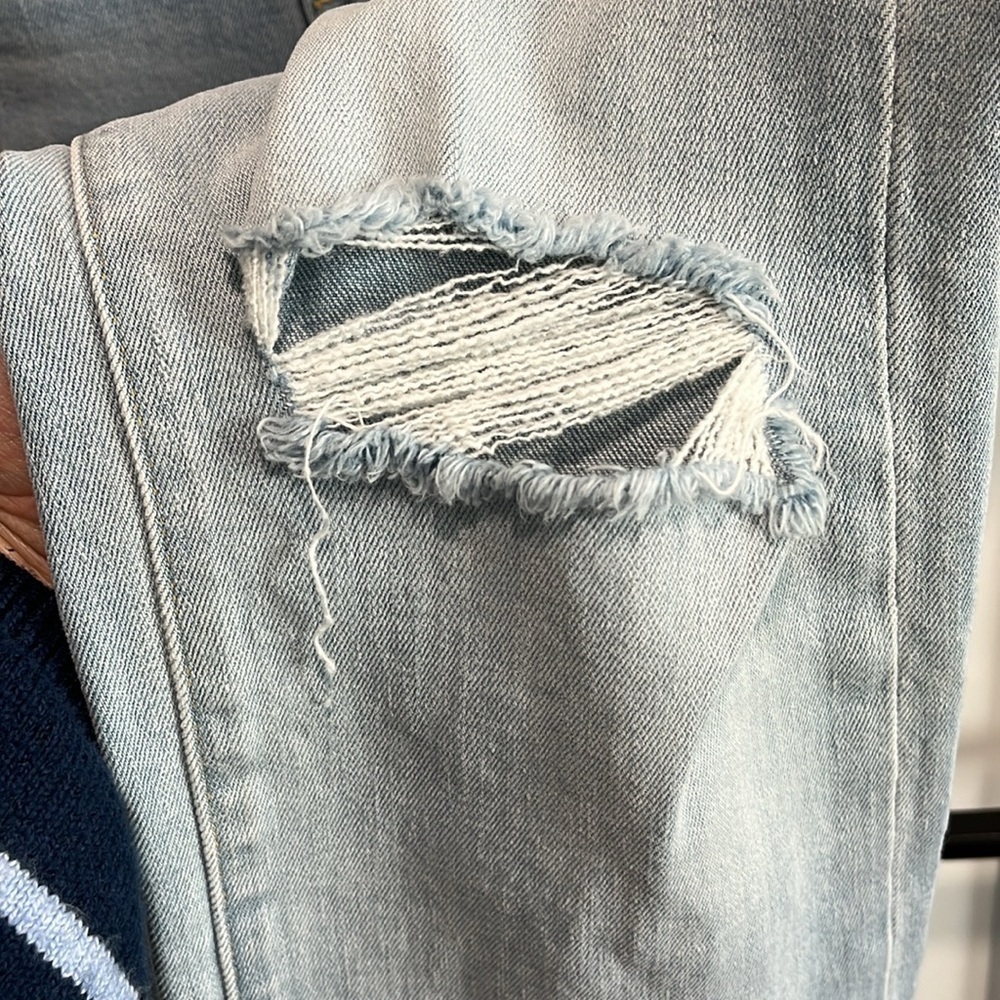 AYR The Sugar Jeans Summer Wash Distressed - Picture 8 of 16